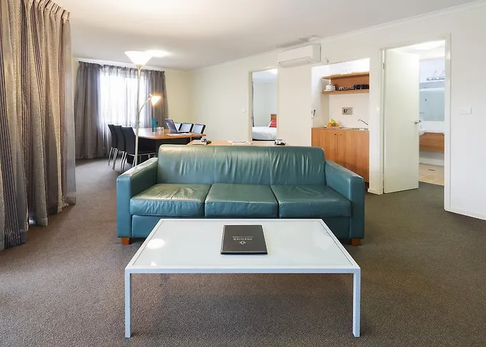 Ramada Encore By Wyndham Belconnen Canberra